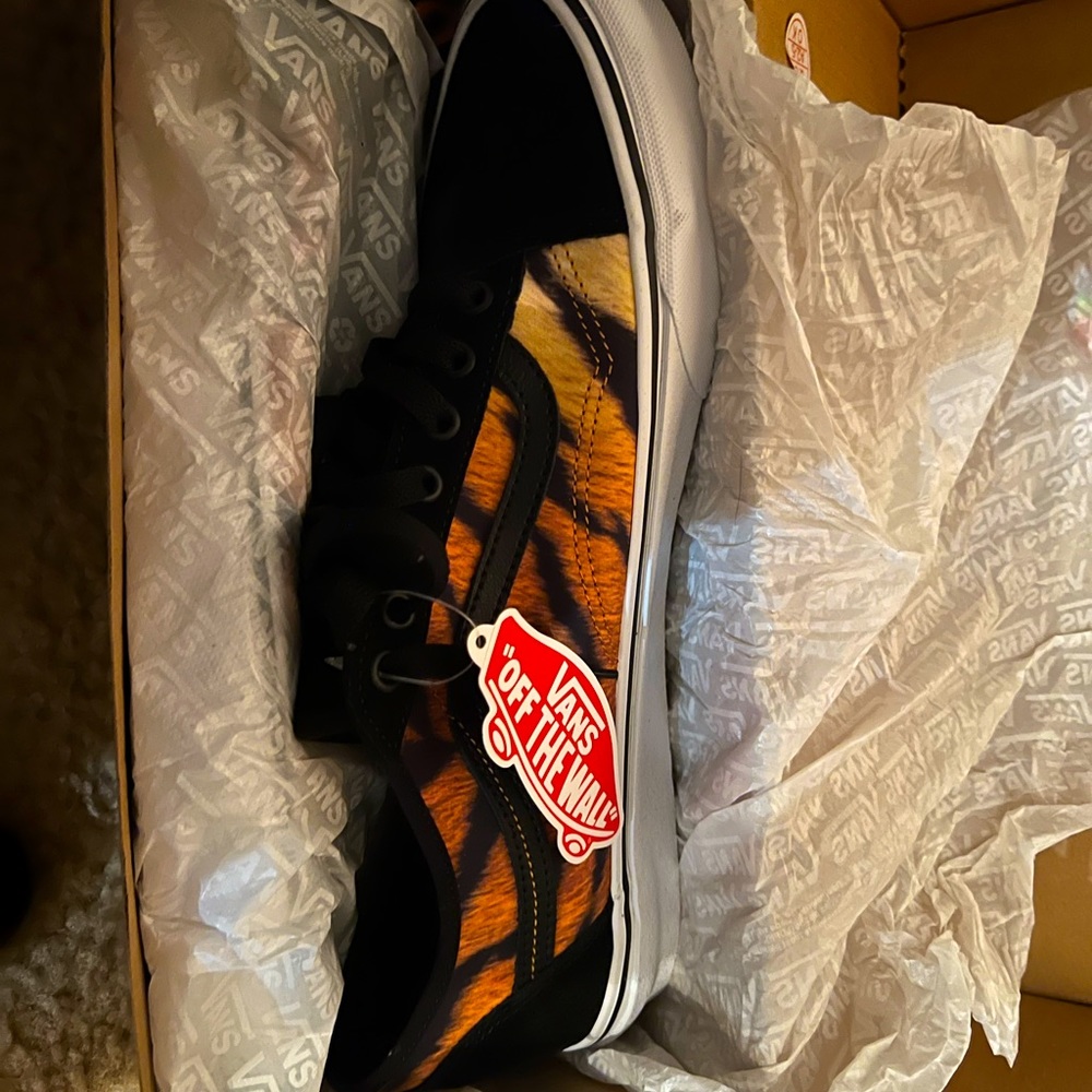 Mens vans